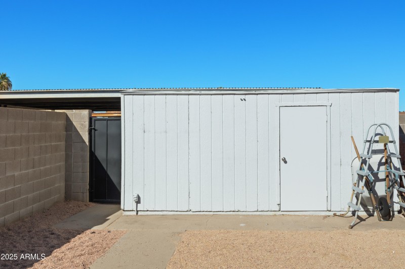 14034 N 48th Ave-8