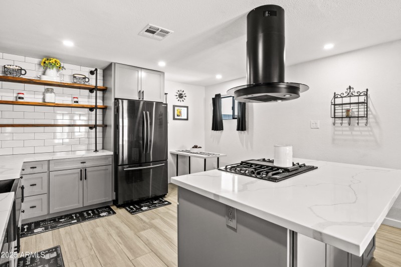 14034 N 48th Ave-16