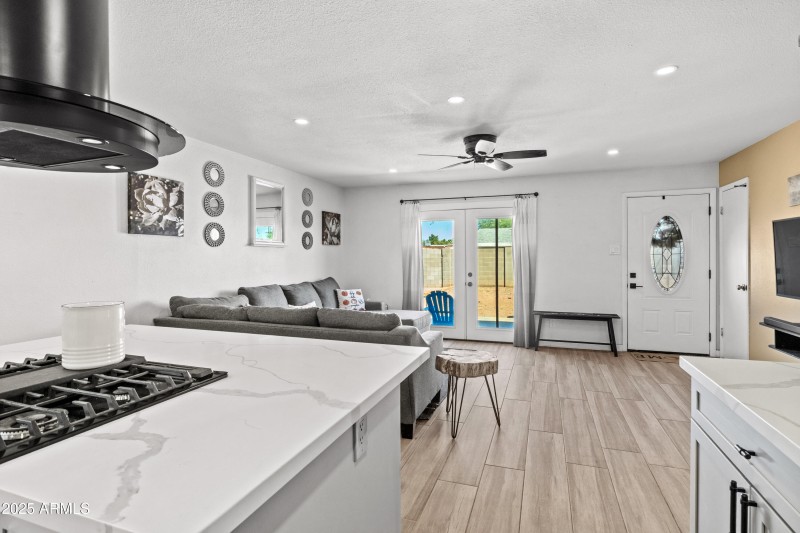14034 N 48th Ave-18
