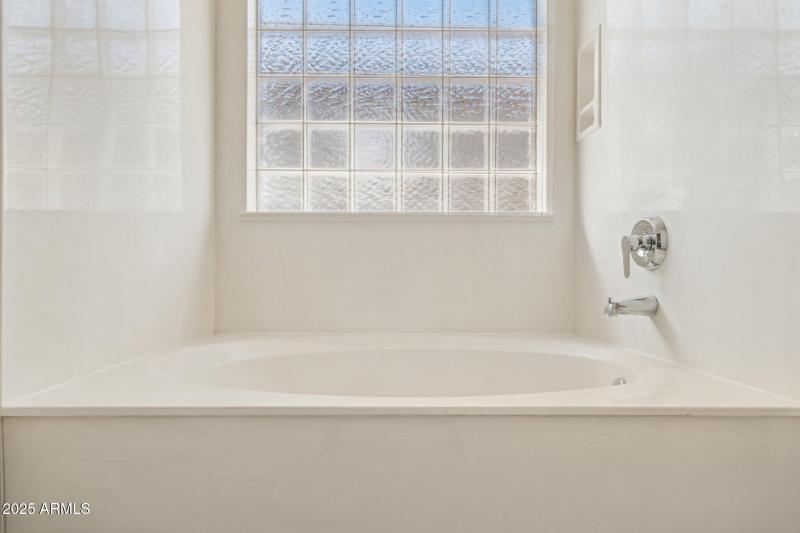 Master 2 Bath1
