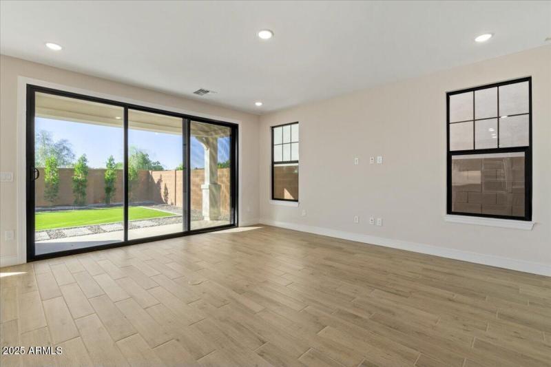 11-Living Room