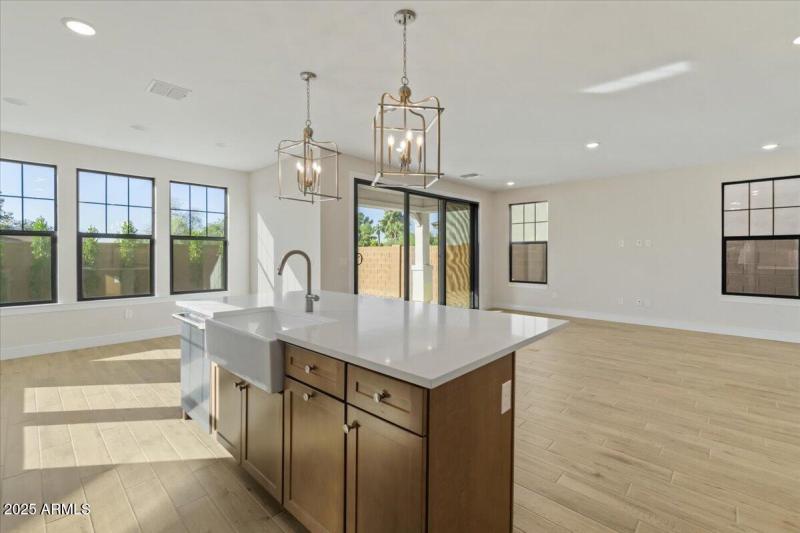 21-Kitchen