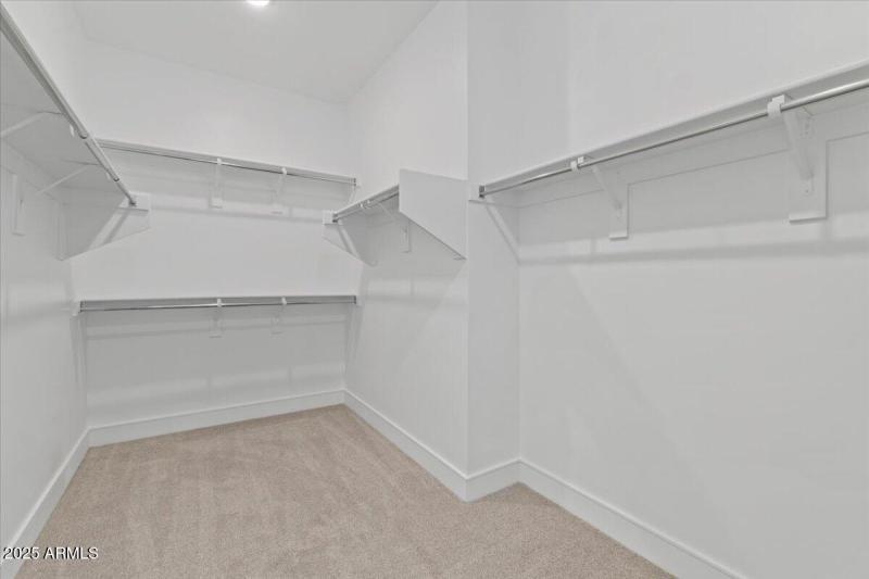 38-Primary closet