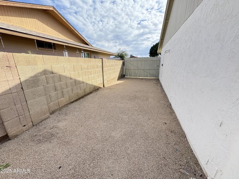 E046BC9B-23D1-4C04-B4AC-17515E45A6D7