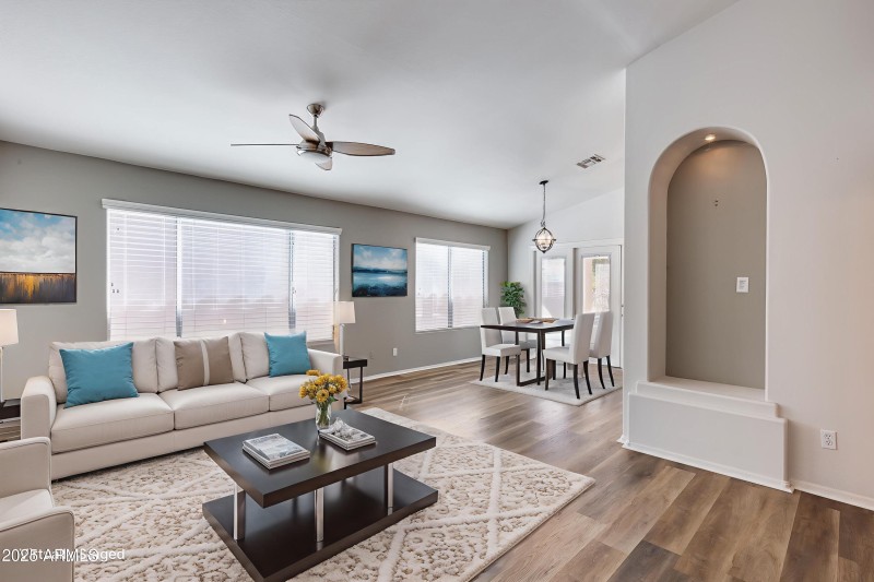 11 - Living Room - Standard - 2