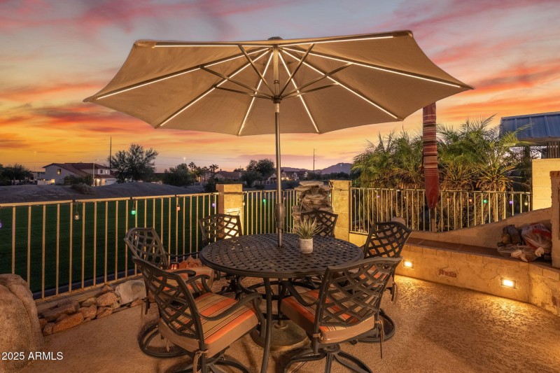 102-web-or-mls-QVB06876-HDR