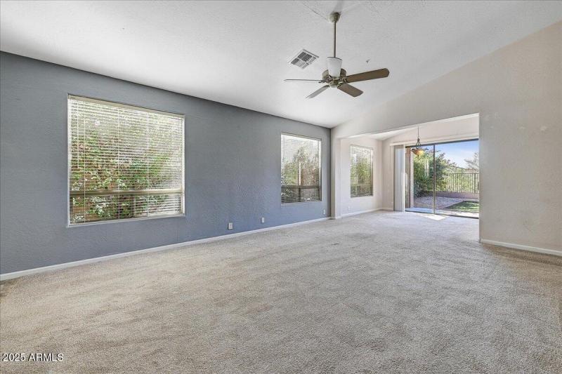 05-Living & Dining Room III