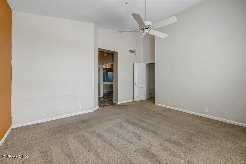 14-Primary Suite II