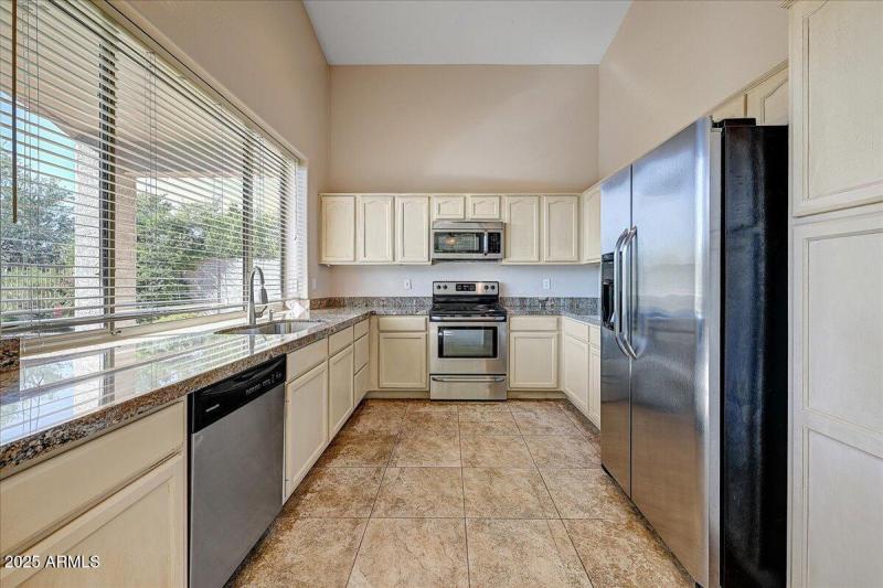 19-Kitchen