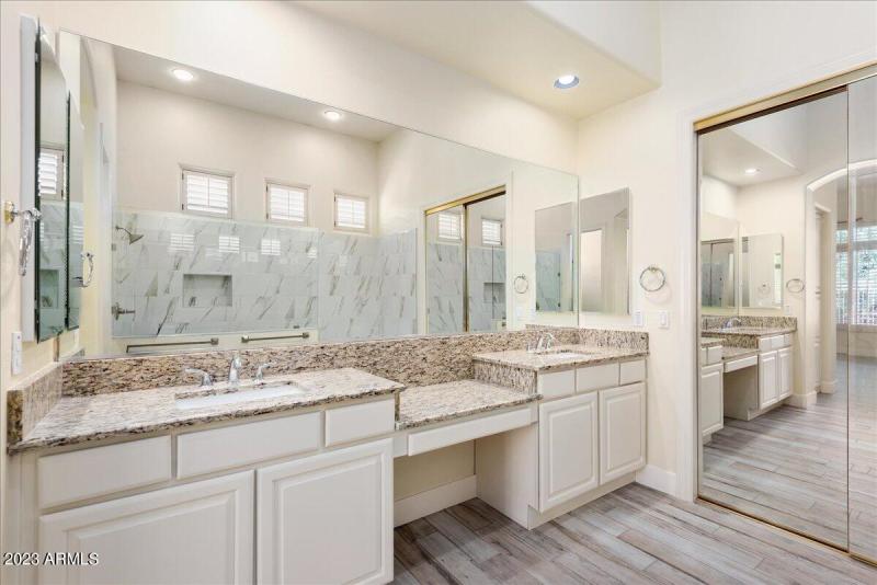 21-8432 E Diamond Rim Dr