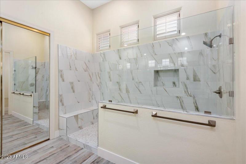 22-8432 E Diamond Rim Dr