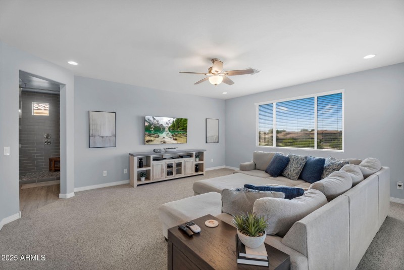 38-web-or-mls-Notting Hill-55