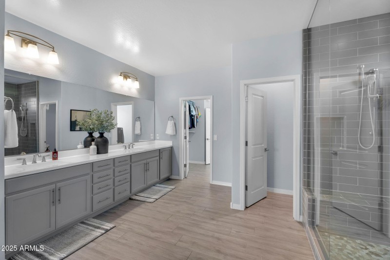 44-web-or-mls-Notting Hill-61