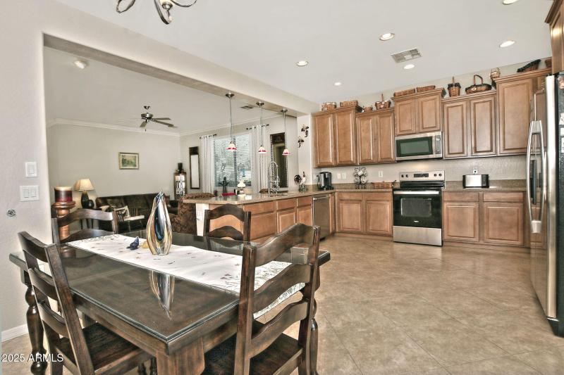 Well equipped kitchen