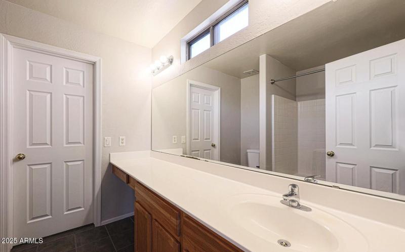 Screenshot 2025-10-22 at 5.51.55AM