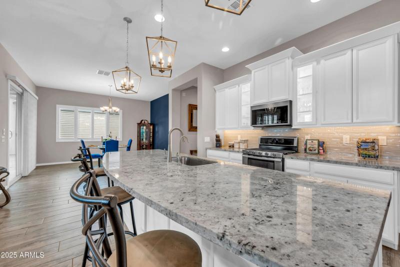 41553 W Springtime Rd-11