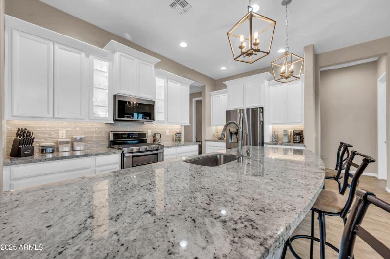 41553 W Springtime Rd-12