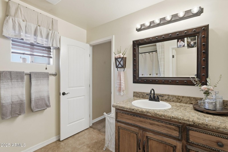 71-web-or-mls-ListerPros-25