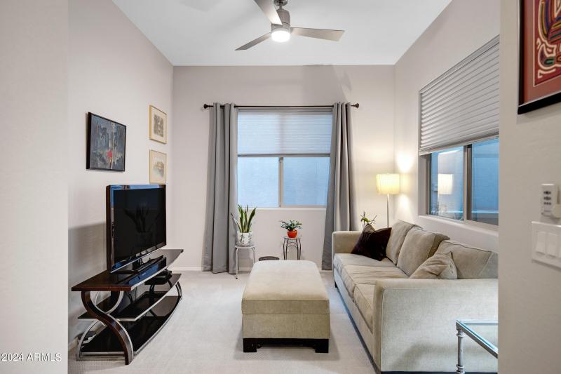 41650 W Harvest Moon Dr-15