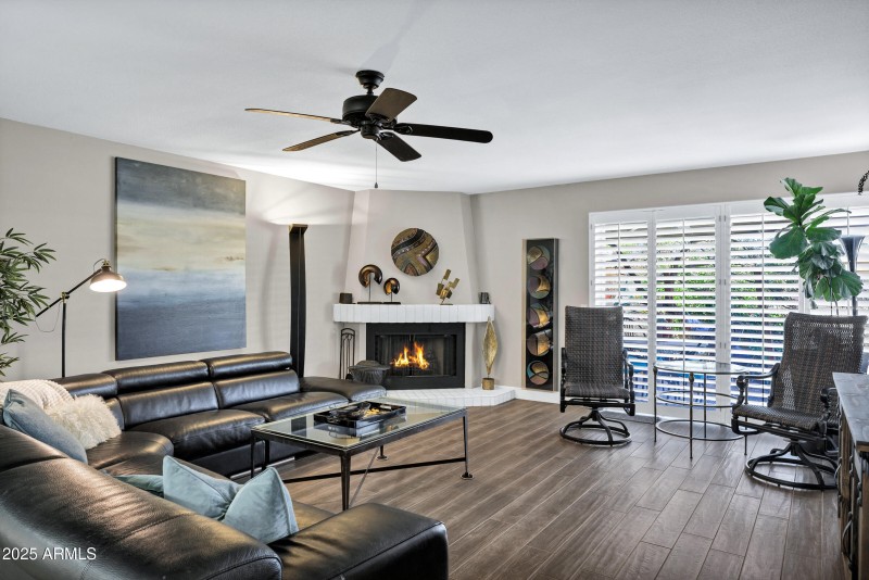 25236 S Mohawk Dr-13