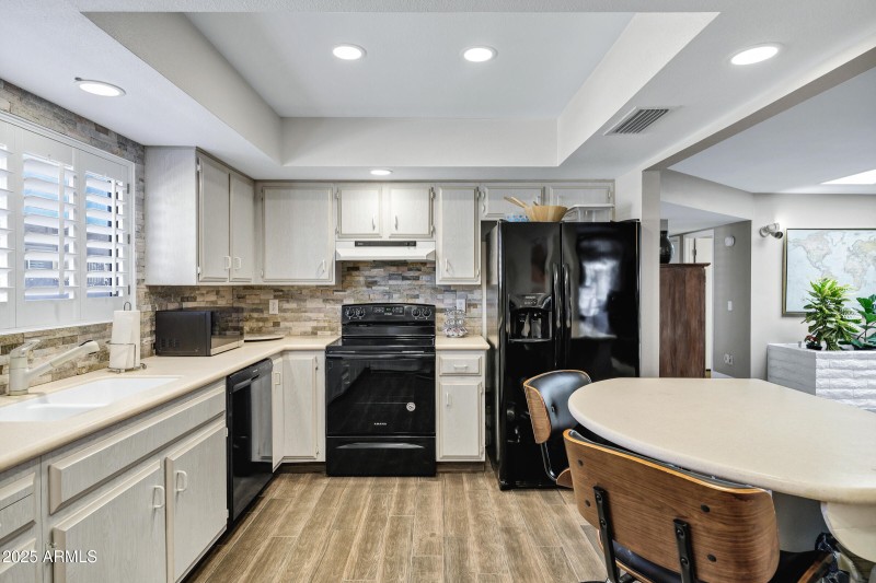 25236 S Mohawk Dr-20