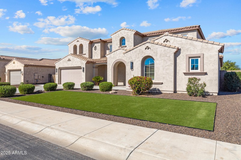 3126 E Wildhorse Ct-2