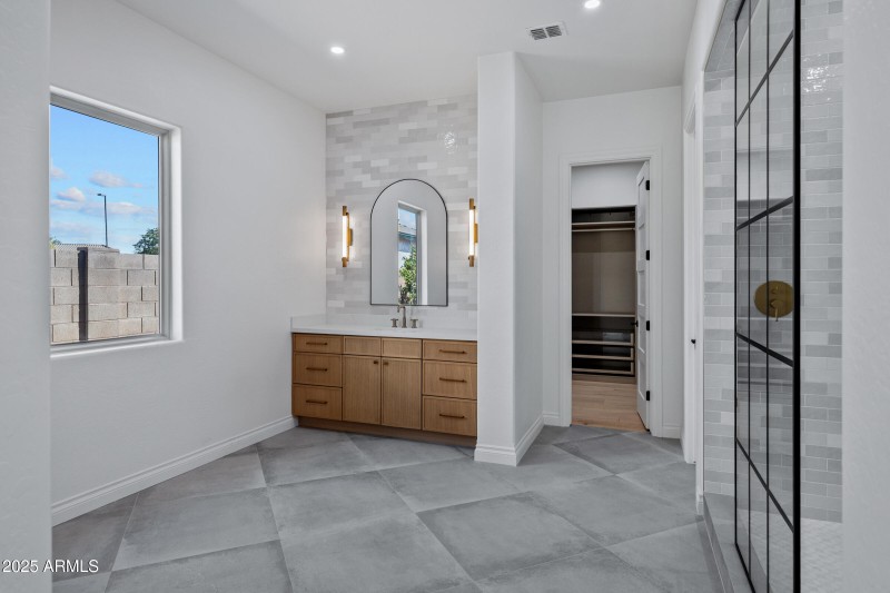 3126 E Wildhorse Ct-35