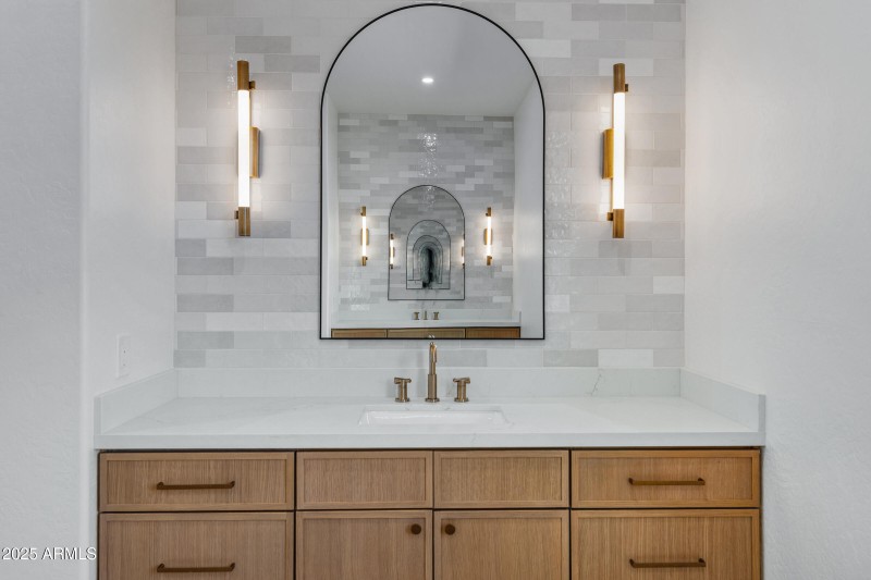 3126 E Wildhorse Ct-37