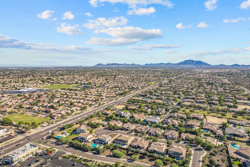 3126 E Wildhorse Ct-90