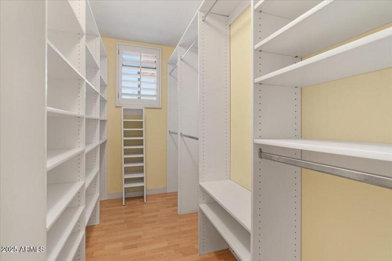 42-Bedroom 3 closet