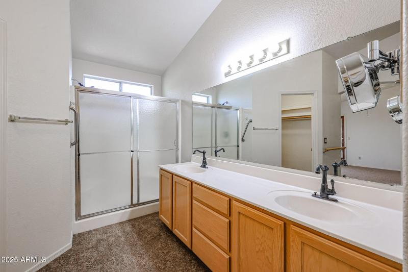 Dual Sinks Master Bathroom