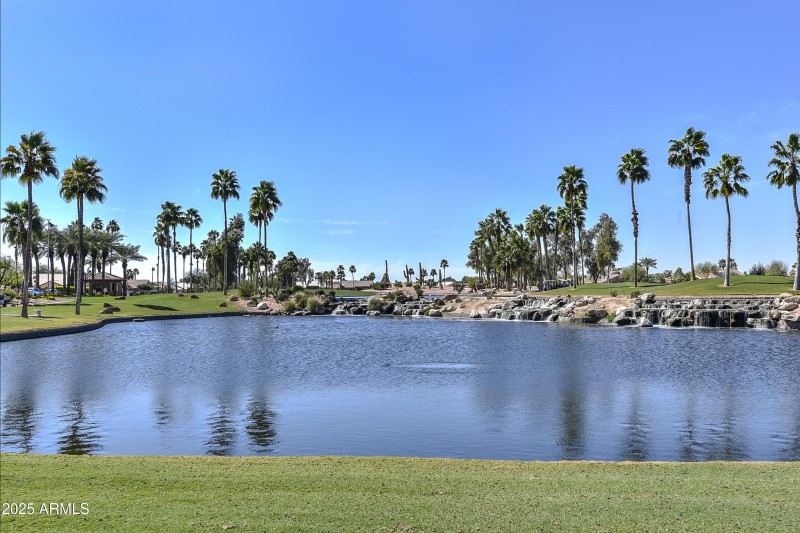 Pebble Creek-Community Lake