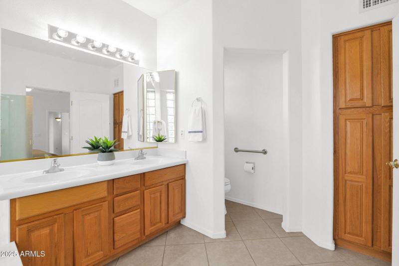 24-web-or-mls-P1154856