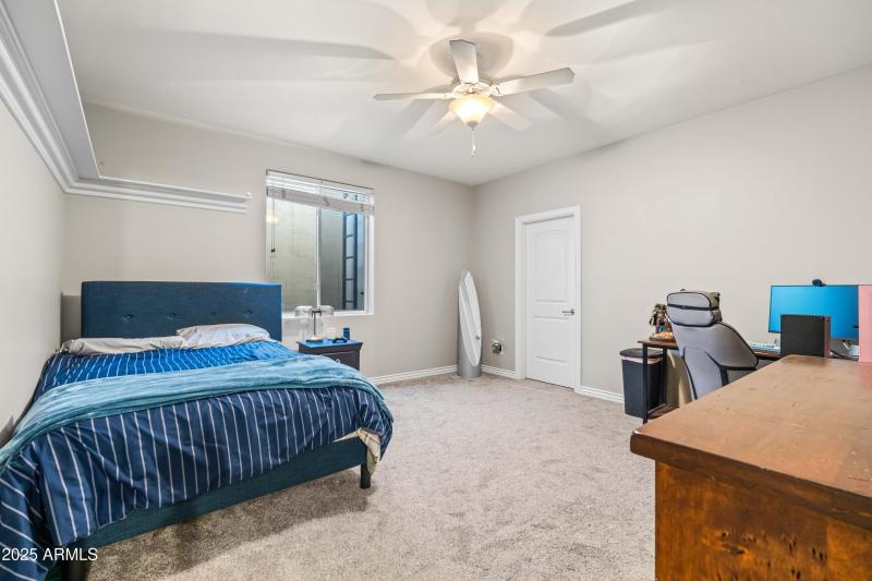 6j guest bedroom 4