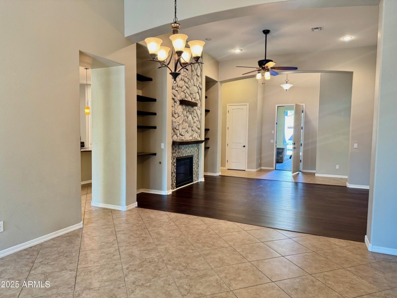 20841 w eastview10