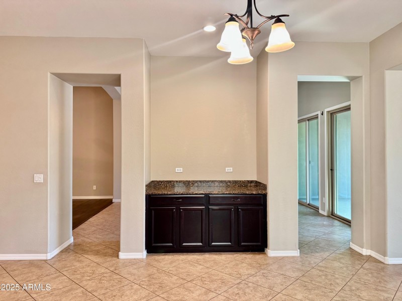 20841 w eastview13