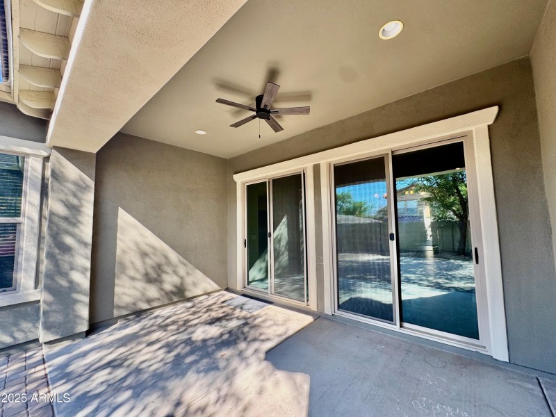 20841 w eastview25