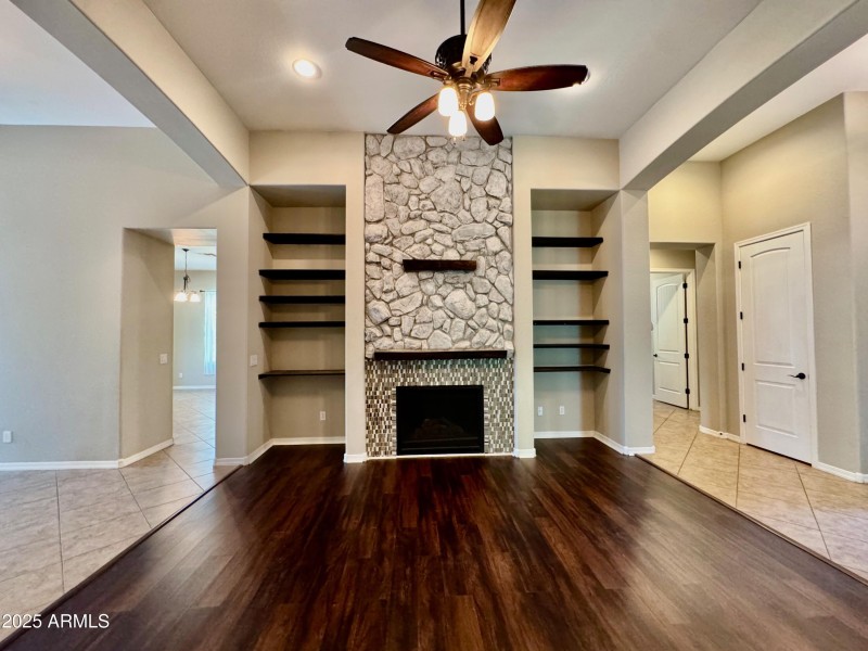 20841 w eastview26