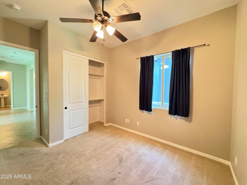20841 w eastview32