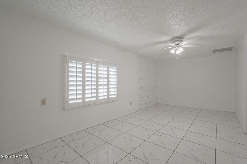 28-web-or-mls-Sheena-28