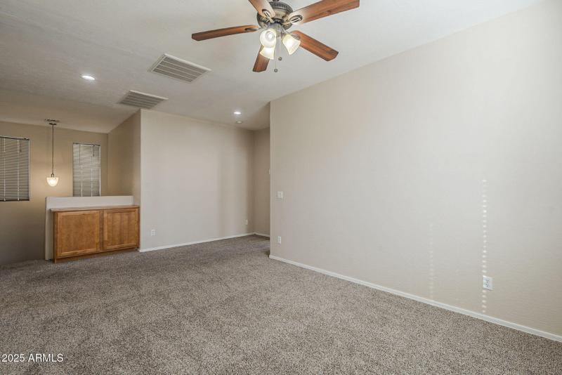 22-web-or-mls-Julian-22