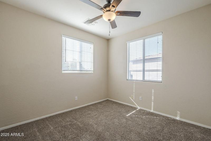 32-web-or-mls-Julian-32
