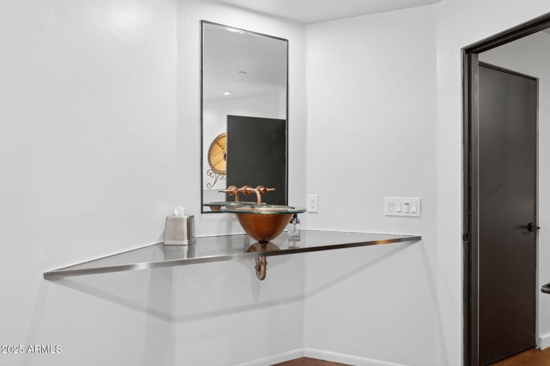 52-web-or-mls-41777-n-111th-pl