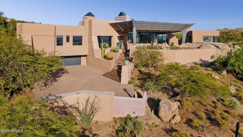 91-web-or-mls-41777-n-111th-pl