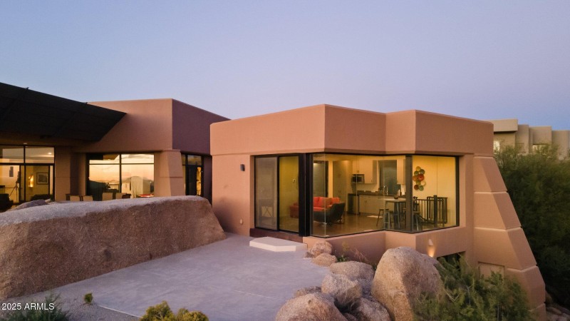 111-web-or-mls-41777-n-111th-pl