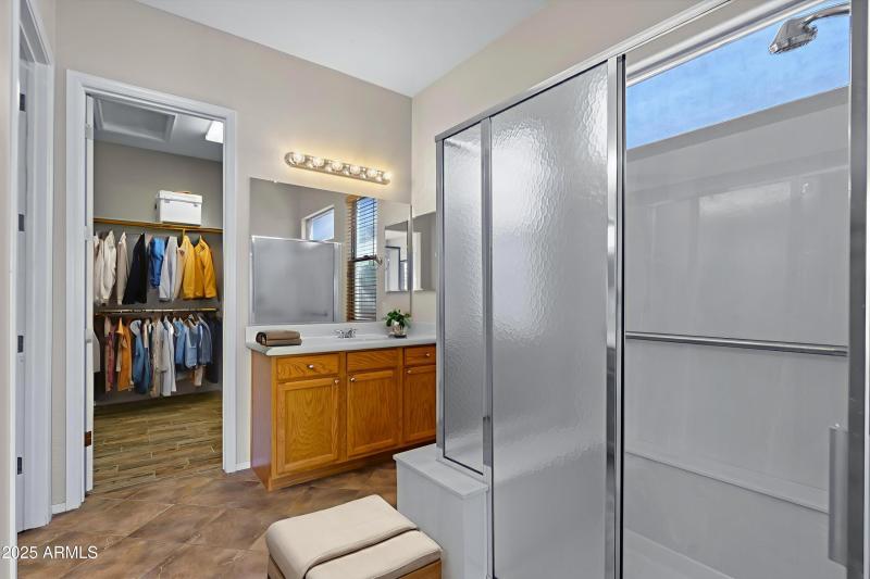 23-DSC09280 - Bathroom - Standard - 14