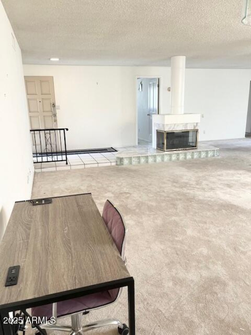 61ST ST LIVING AREA (4)