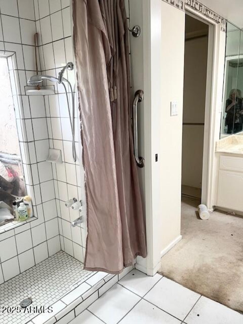 61ST ST MASTER BATH (2)