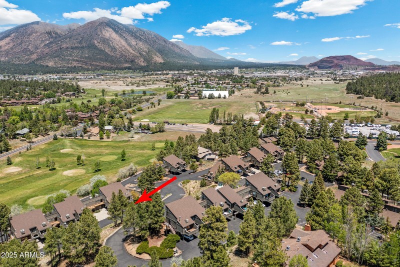 2600 Valley View Dr.114-100