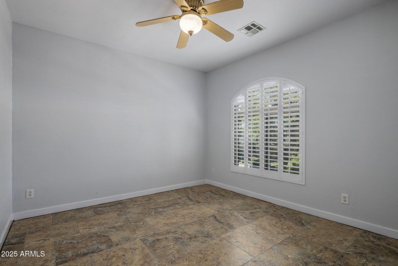 24-web-or-mls-IMG_6664